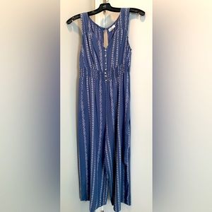 Sleeveless jumpsuit. !! Bundle Discount: Buy 3+ items and get 30% off !!